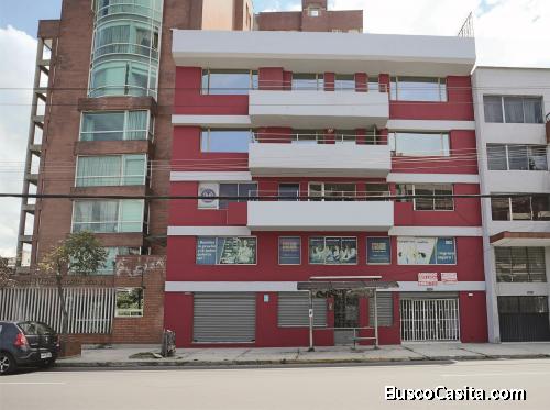 RENTO OFICINAS Y LOCALES COMERCIALES EN EDIFICIO AV. 10 DE AGOSTO Y MARIANA DE JESUS