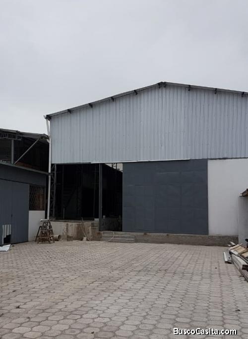 Galpon en renta 400 m2, San Isidro Del Inca