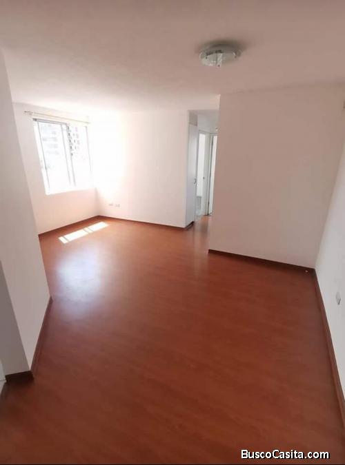 Departamento en venta 2 hab, Av 10 de Agosto y J. Washington 
