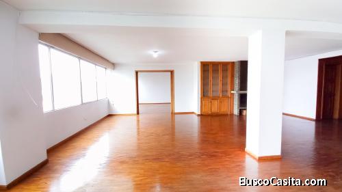 Departamento 4 hab, La Mariscal - Av. La Colon