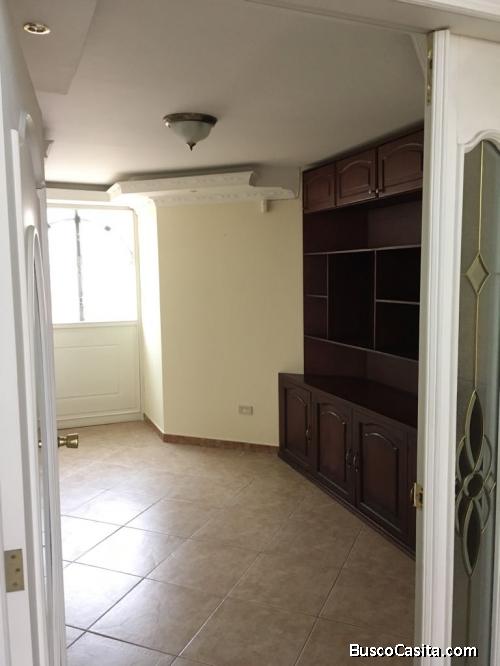 DEPARTAMENTO DE LUJO SECTOR EXAEROPUERTO NORTE DE QUITO 0999474677
