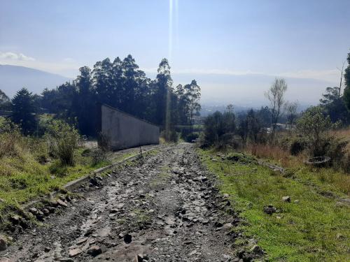 Terreno de 1000m2 en venta, con 20 metros de frente, en la Macarena