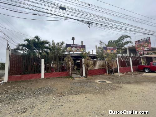 SE VENDE PROPIEDAD DE 850 M2 A 10 MIN DE MANTA, ZONA COMERCIAL.
