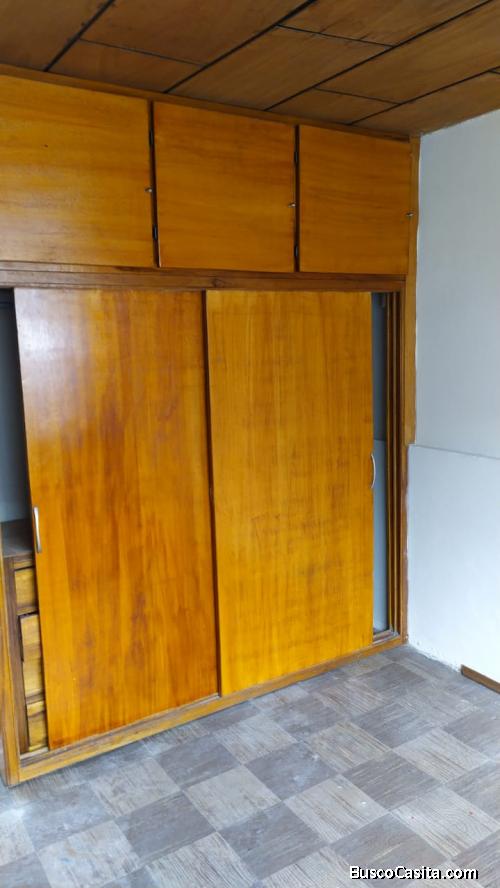 DEPARTAMENTO  INDEPENDIENTE CON TERRAZA