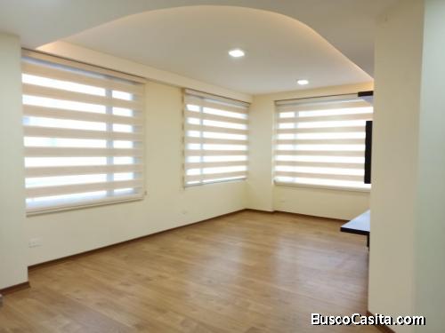 Hermoso departamento en venta, Sector Santa Lucía