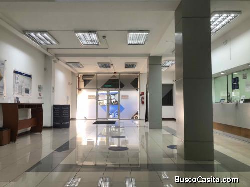 ARRIENDO EDIFICIO PARA COOP. Y BANCOS - QUITO, AV. RODRIGO DE CHAVEZ, VILLAFLORA