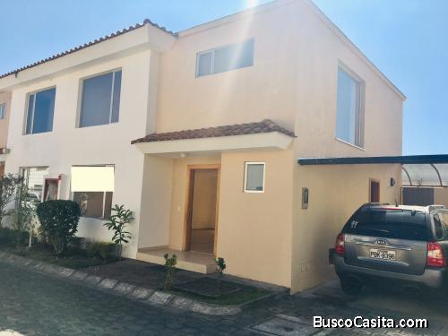 ARRIENDO CASA CONJUNTO PRIVADO SECTOR VALLE LOS CHILLOS