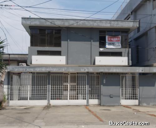 ALQUILER: Departamento Planta Alta, Urb. Entre Ríos. 