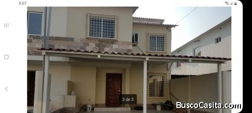 Hermosa casa Magala 2