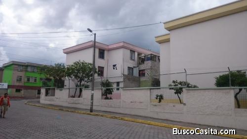 DEPARTAMENTO EN URBANIZACION CERRADA CERCA TERMINAL QUITUMBE SUR QUITO