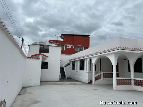 CASA EN VENTA EN CALDERON