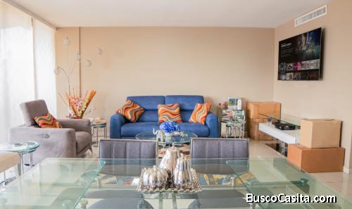 Departamento Amoblado en Venta Torre I Hilton Colon