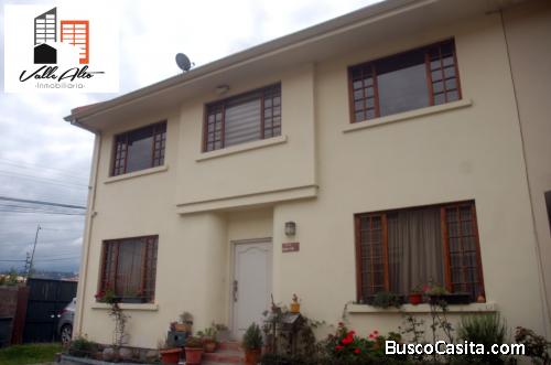 CASA AMPLIA, CERCA DE LA EMOV EN MISICATA.