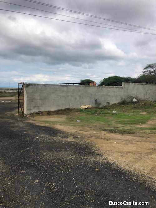 TERRENOS EN SANTA ELENA