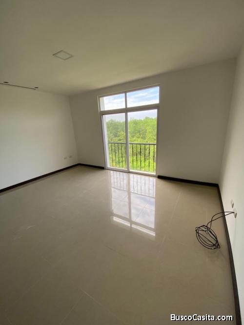 VENDO DEPARTAMENTO 2do PISO CON ASCENSOR URB TERRANOSTRA