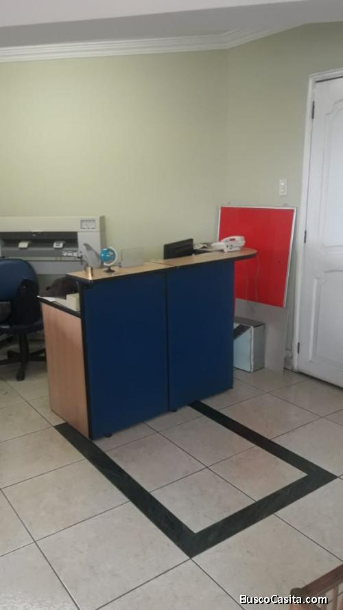 VENDO OFICINA 70 M2 SECTOR REPÚBLICA Y AMAZONAS