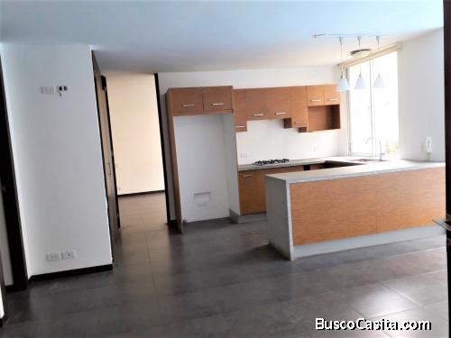VENDO SUITE 76 M2 CUMBAYÁ
