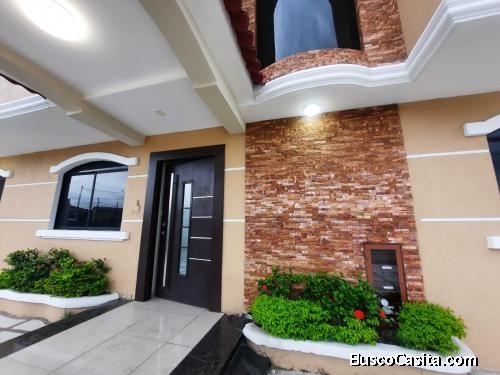 VENDO POR ESTRENAR EXCLUSIVO DEPARTAMENTO DE LUJO EN URB EL CONDADO