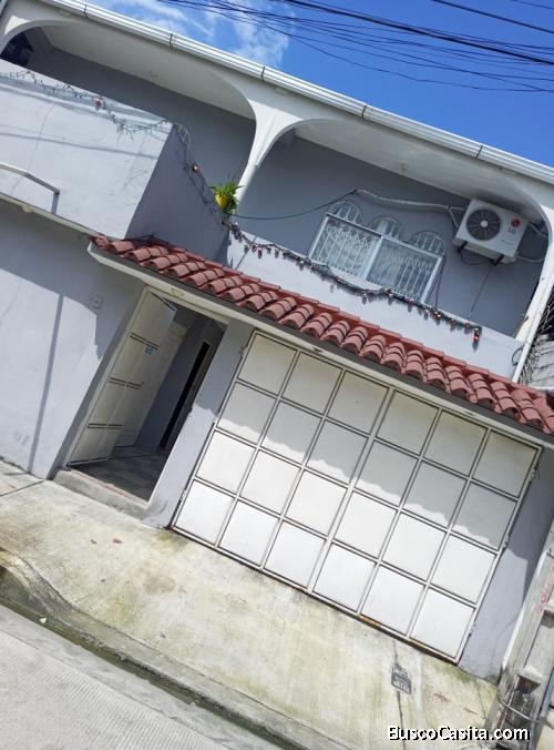 Amplio Departamento en Alquiler en PB con Parqueo Privado 