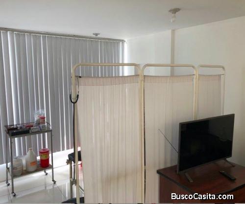 SE ARRIENDA LOCAL PARA CONSULTORIO MEDICO AMOBLADO QUITO CALDERON ZONA CENTRAL