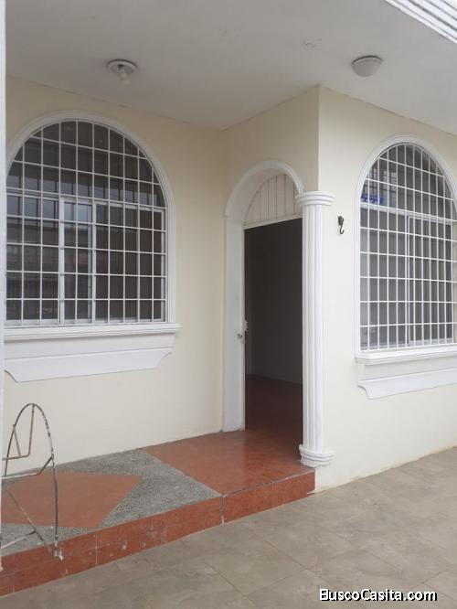ALQUILO DEPARTAMENTO CON GARAJE ALBORADA 14, GUAYAQUIL