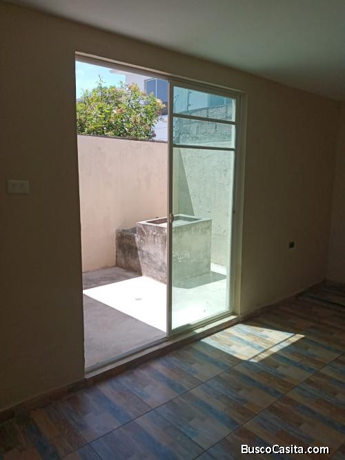 SE VENDE CASA 