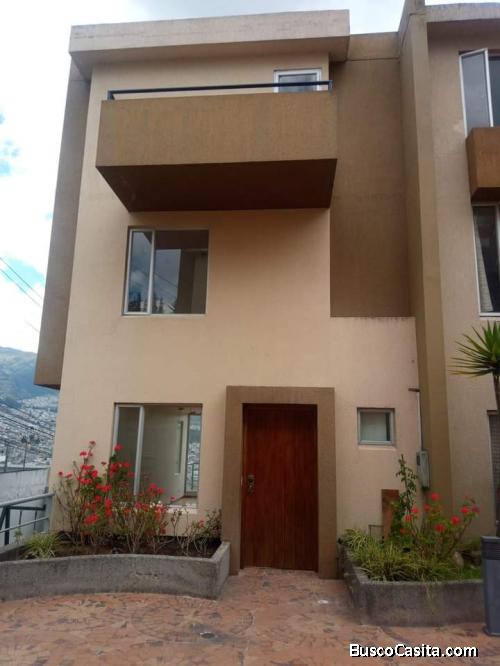 ARRIENDO CASA CONJUNTO PRIVADO SECTOR PONCEANO