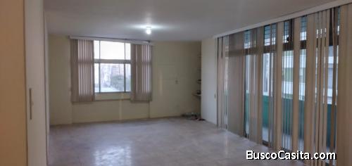 Departamento en el centro de la ciudad de Guayaquil