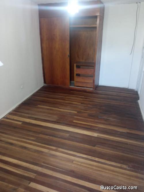 Arriendo Habitación Grande con cocina y baño