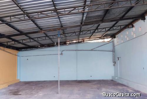 ARRIENDO BODEGAGALPÓN SEGURO - SECTOR NORTE QUITO