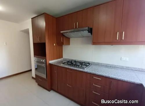 Se alquila departamento sector El Batán 