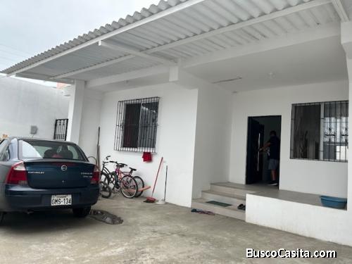 ALQUILER DE AMPLIA Y BONITA CASA DE 1 PLANTA, MAS 1 SUITE EN SALINAS
