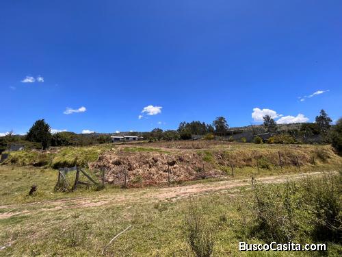 Terreno en venta Huertos de la Macarena - Conocoto