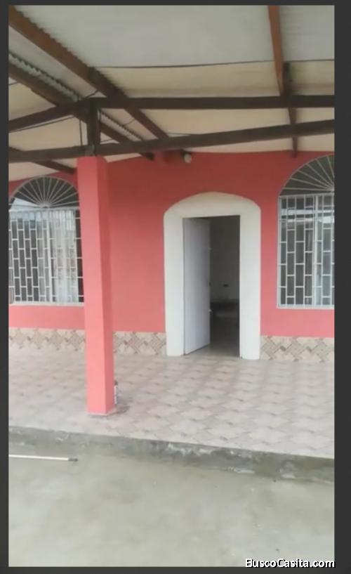 Casa Esquinera Via Punta Carnero a 5 minutos del Paseo Shopping