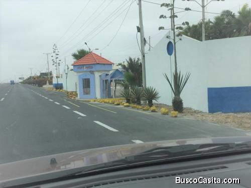 VENDO MACROLOTE DE 3.000 MTS2 EN URBANIZACION VILLA MARINA FRENTE AL MAR