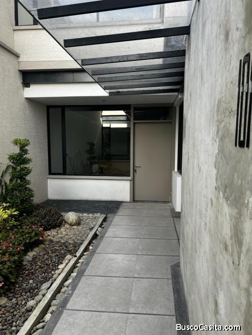 EN VENTA DEPARTAMENTO 