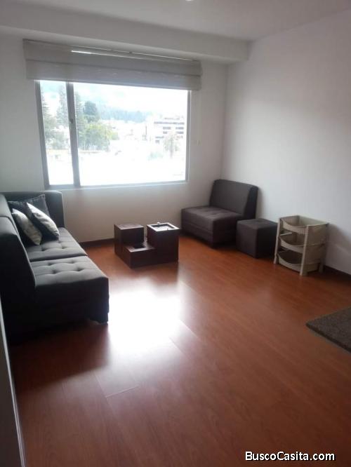 Rento suite amoblada sector la Colon