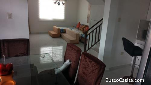 ALQUIER VILLA ESQUINERA PARAISO DEL RIO I