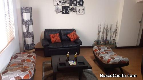 Hermosa suite en el corazón comercial y financiero de Quito (sector República del Salvador)