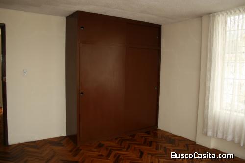 AL NORTE DE QUITO, ARRIENDO LINDA SUITE UN DORMITORIO CERCA DEL CONDADO SHOPPING