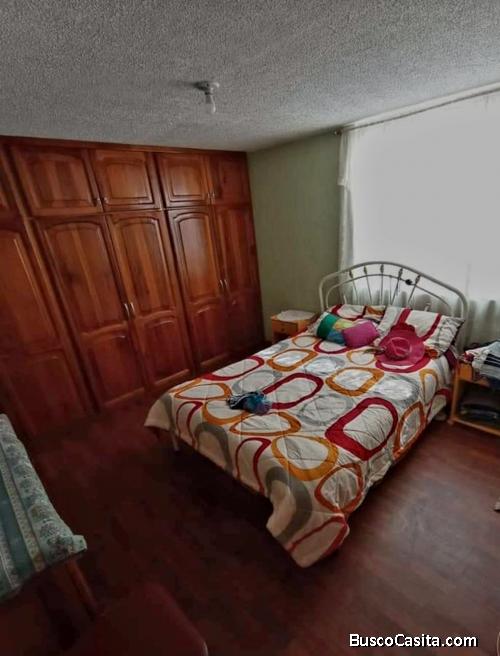 VENDO CASA QUITUMBE