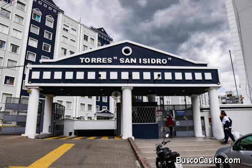 Departamento 3 dormitorios dúplex Torre San Isidro Av. 6 de Diciembre y Rio Coca