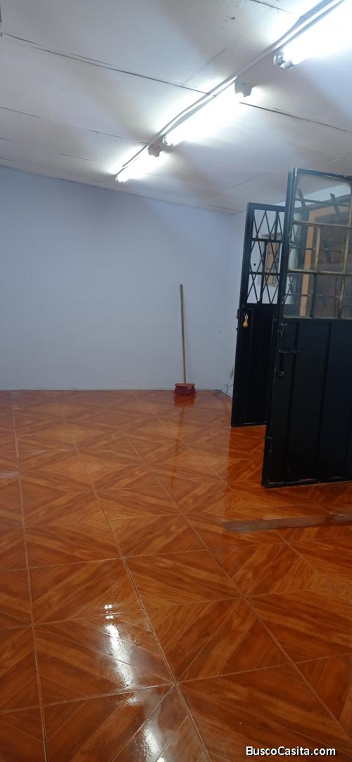 SE ARRIENDA UN DEPARTAMENTO EN LA AVENIDA REAL AUDIENCIA Y BELLAVISTA 0992779637 - 0991066569