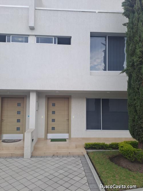 CASA EN PUSUQUÍ