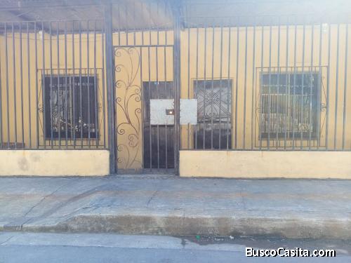 Casa en Alquiler Duran