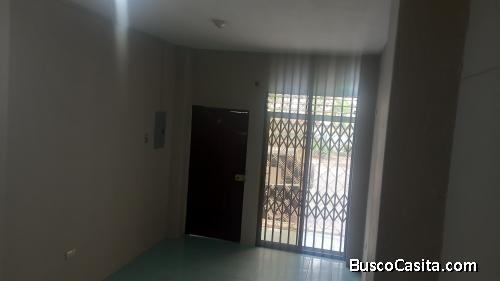 ALQUILO TRANQUILO,AGRADABLE Y SEGURO DEPARTAMENTO 