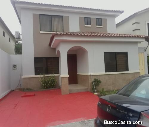 CASA AMOBLADA EN ALQUILER 4 DORMITORIOS EN CIUDAD CELESTE