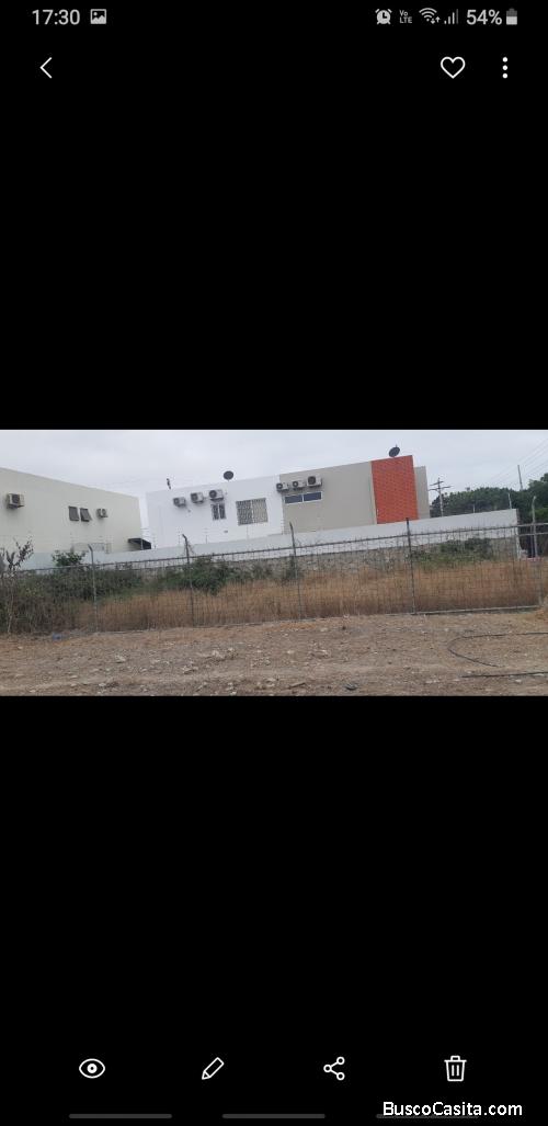 SE VENDE LINDO TERRENO FRENTE A PUERTO LUCIA SALINAS