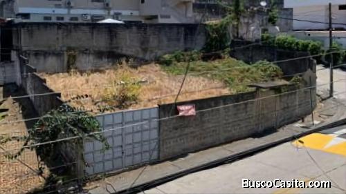Terreno en Urb. La Fuente en venta por la UCSG