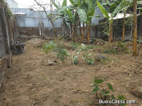 ¡De Oportunidad! Terreno en venta en la Urb.El Edén 1, a 300 metros del redondel Sueño de Bolívar